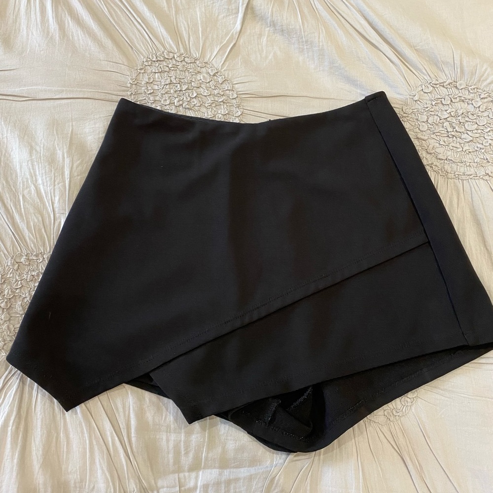tobi black skort